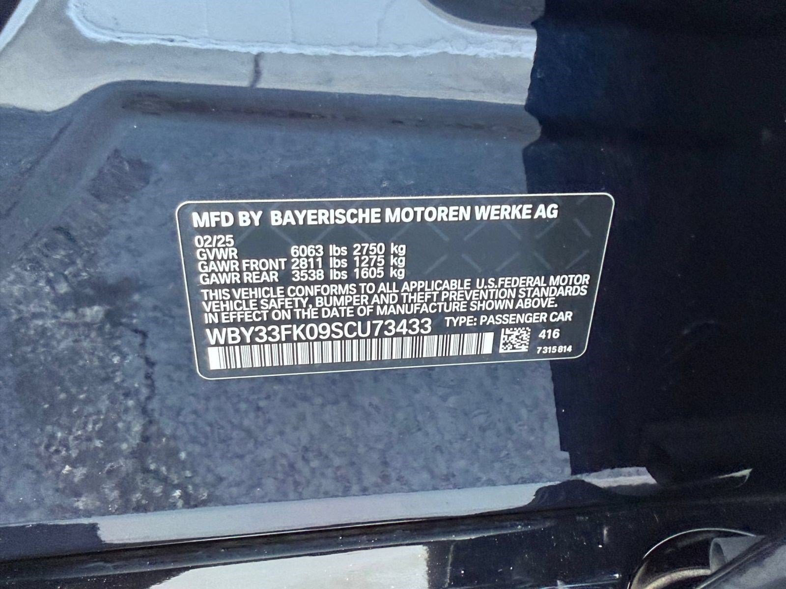 Certified 2025 BMW i5 eDrive40i w/ M Sport Package RWD image 19