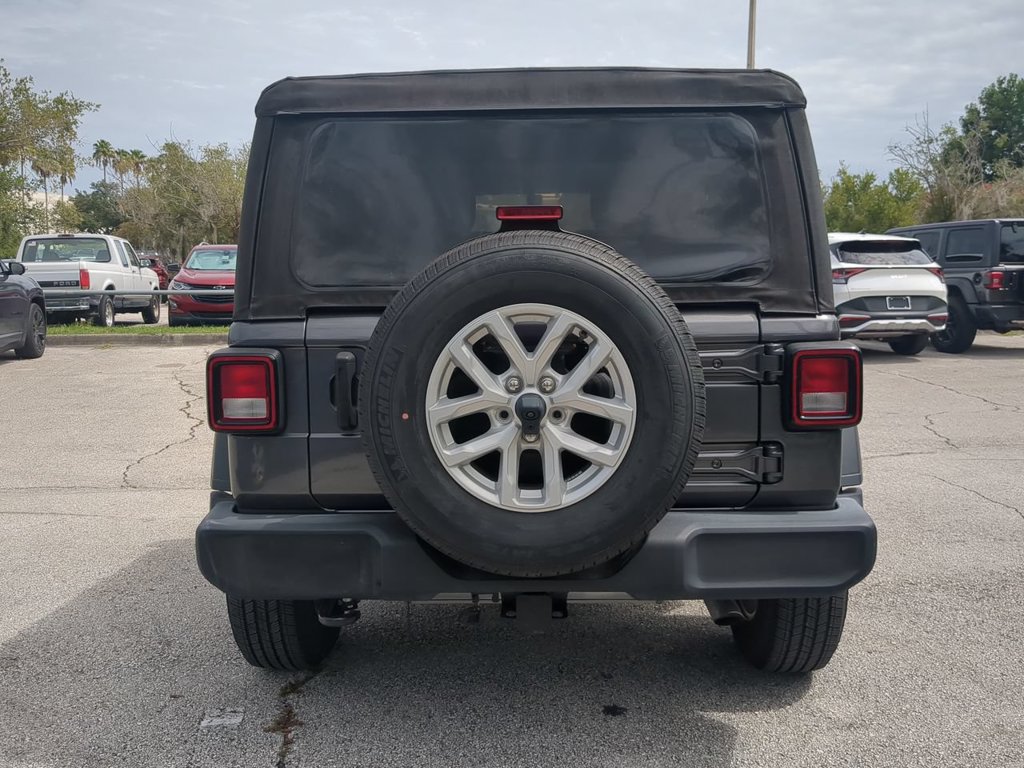 Used 2023 Jeep Wrangler Sport AWD/4WD image 6