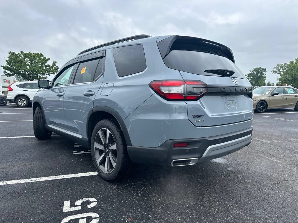 Used 2023 Honda Pilot Elite image 9