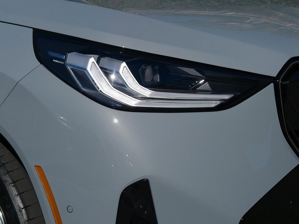 New 2026 BMW X3 xDrive30 w/ Premium Package image 8