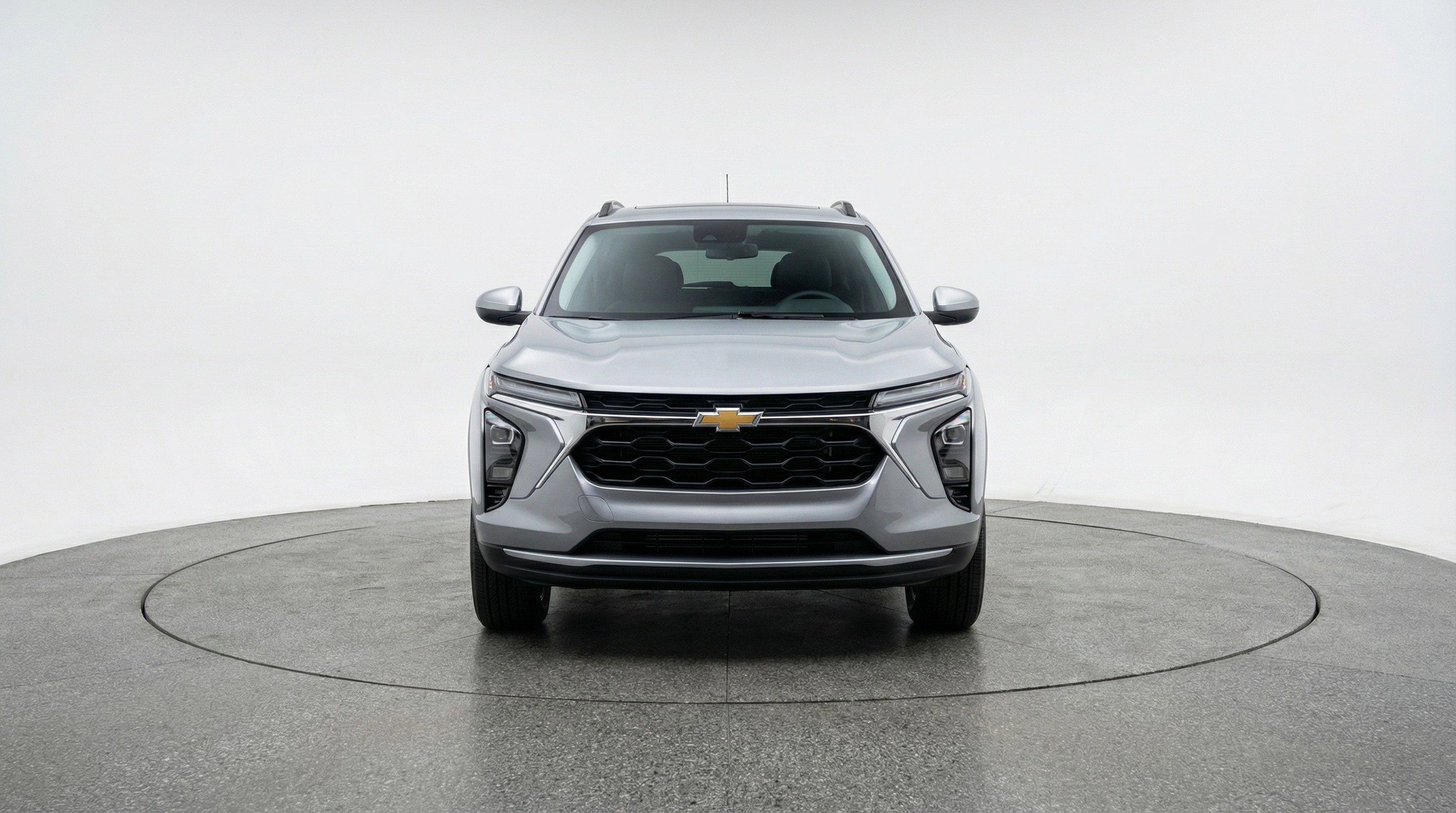 Used 2025 Chevrolet Trax LT w/ LT Convenience Package FWD image 2