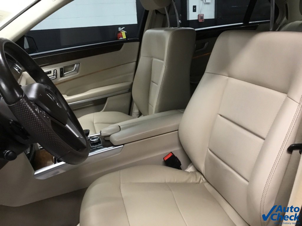 Used 2016 Mercedes-Benz E 350 4MATIC Sedan image 24
