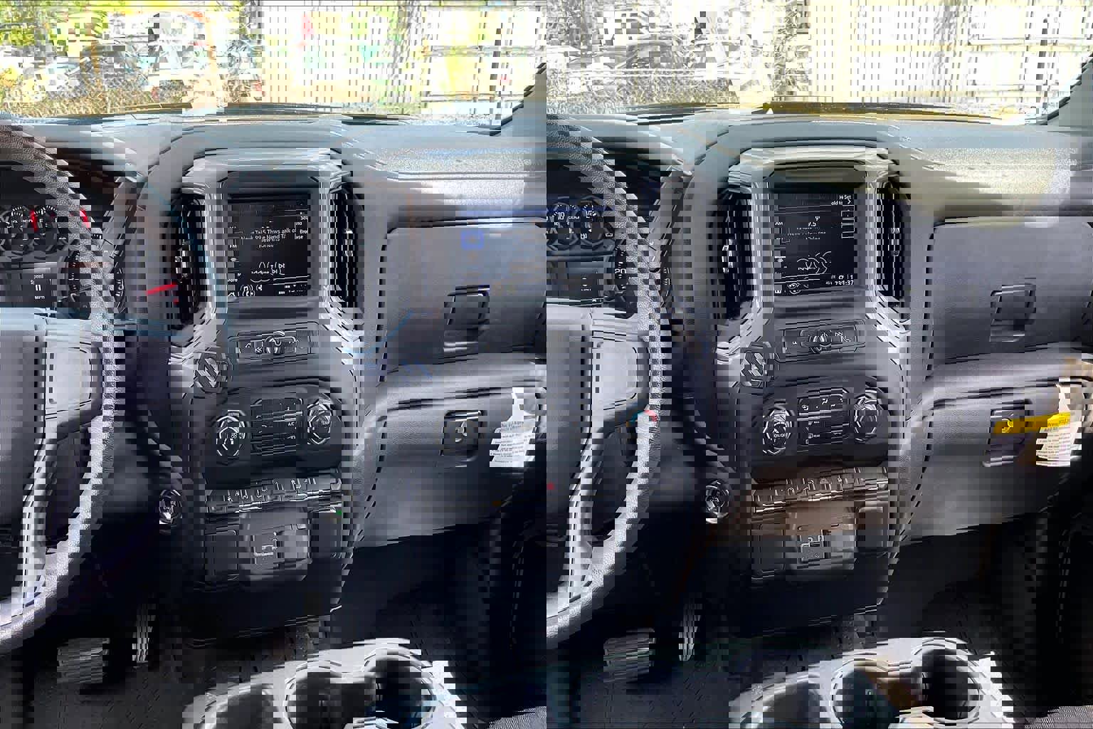 Used 2022 Chevrolet Silverado 1500 Custom image 7