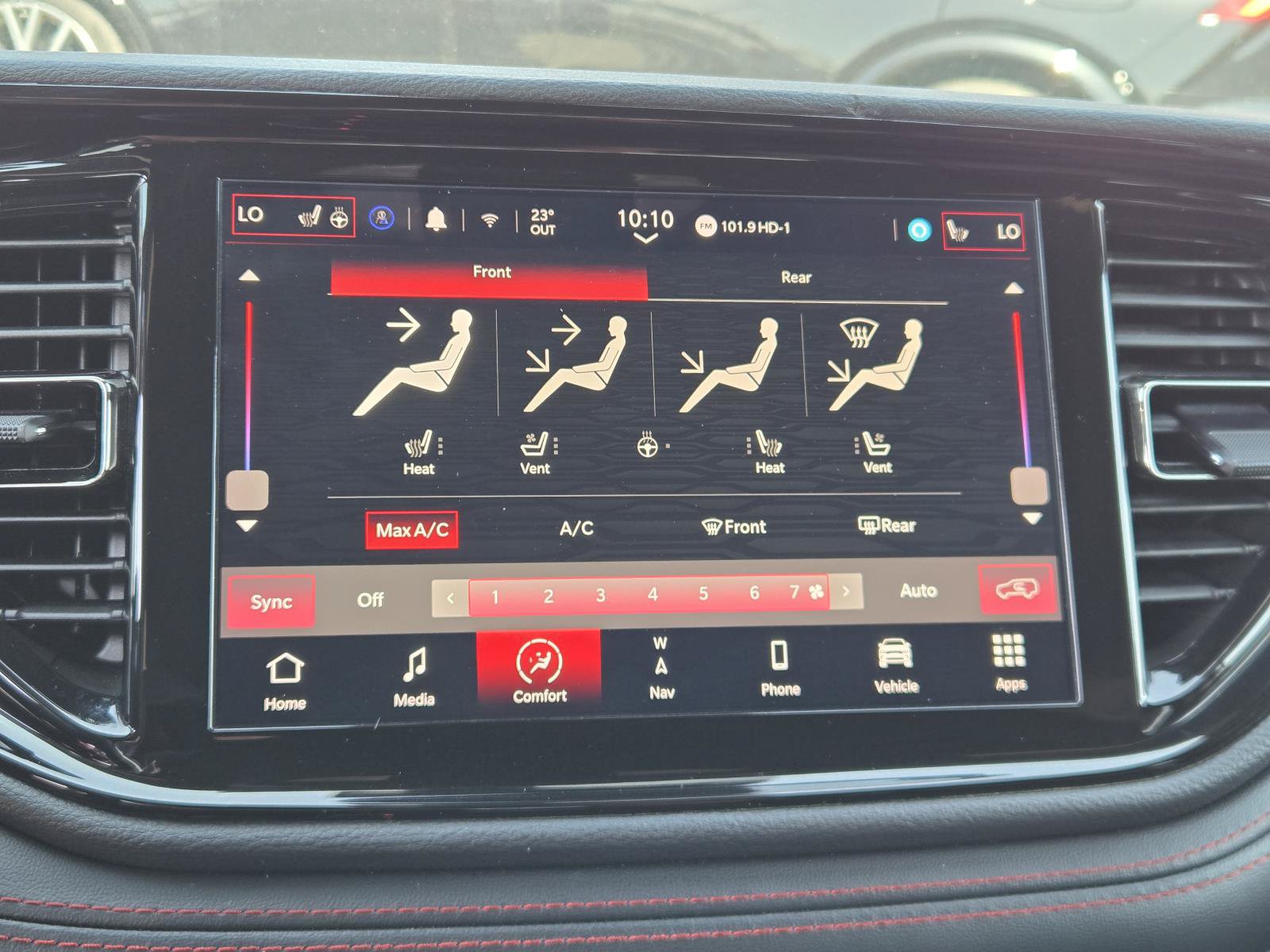 Certified 2024 Dodge Durango GT RWD image 10
