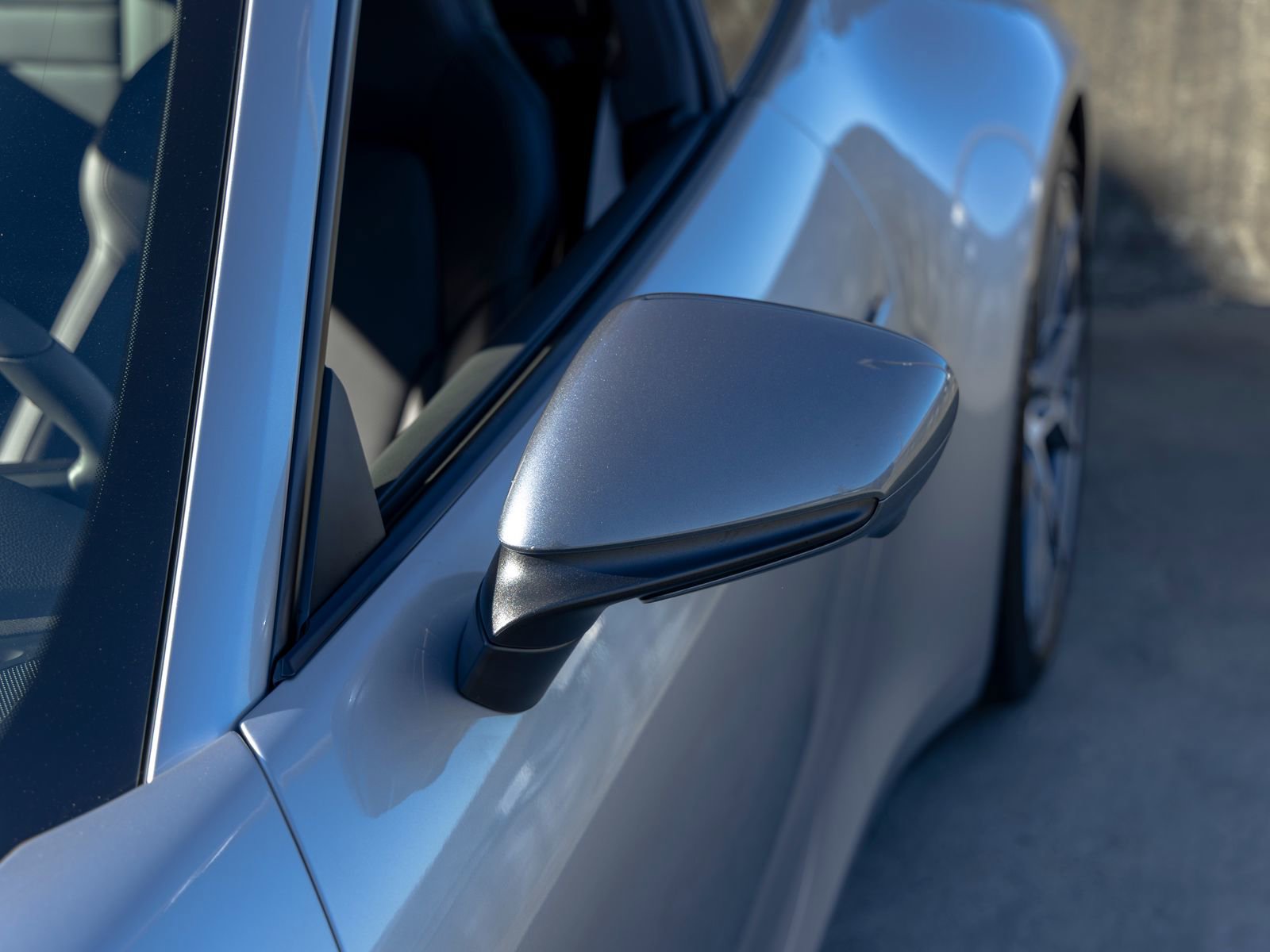 Used 2025 Porsche 911 Carrera T image 17