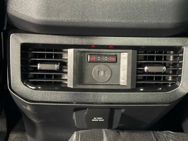 New 2026 Ford F250 Platinum w/ FX4 Off-Road Package AWD/4WD image 30
