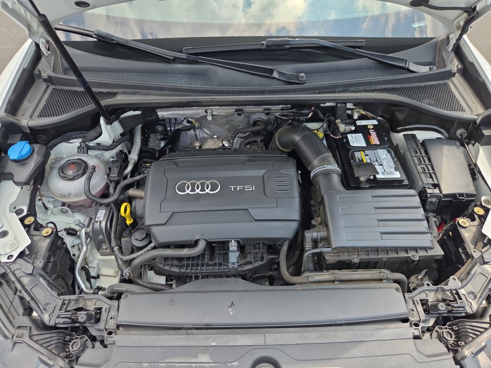Used 2019 Audi Q3 2.0T Premium Plus w/ Premium Plus Package AWD/4WD image 20