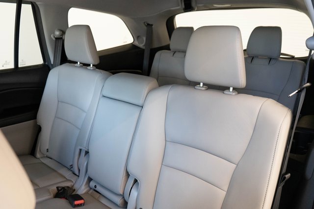 Used 2019 Honda Pilot Touring image 20