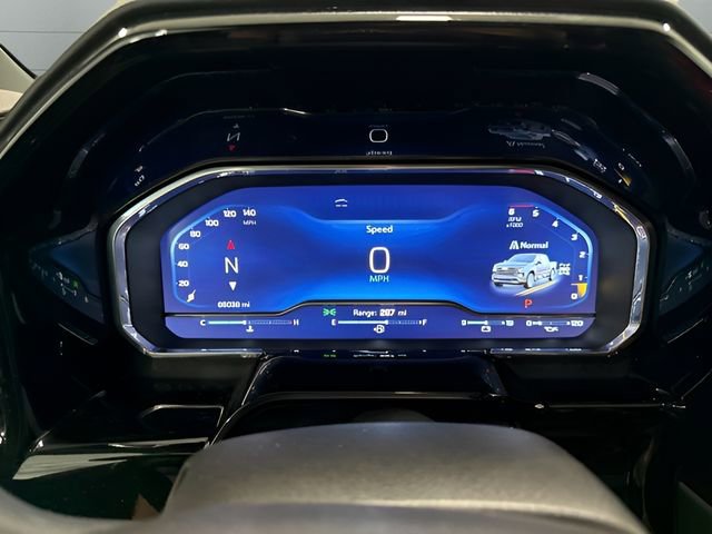 Used 2024 Chevrolet Silverado 1500 High Country w/ Technology Package image 13