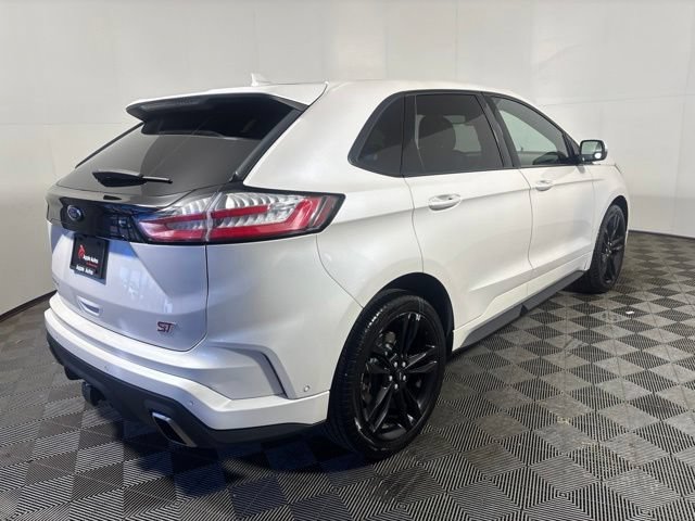 Used 2019 Ford Edge ST w/ Equipment Group 401A AWD/4WD image 6