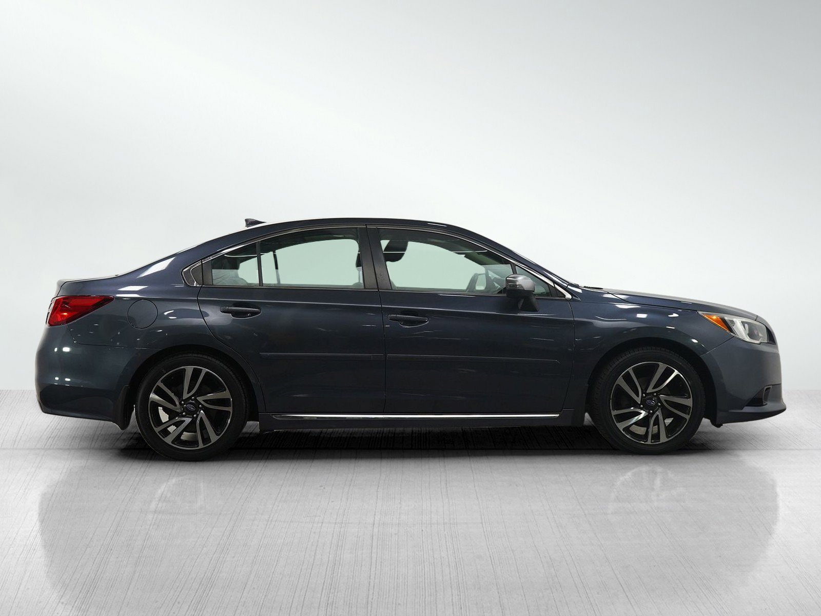 Used 2017 Subaru Legacy 2.5i Sport w/ Popular Package #2A image 6
