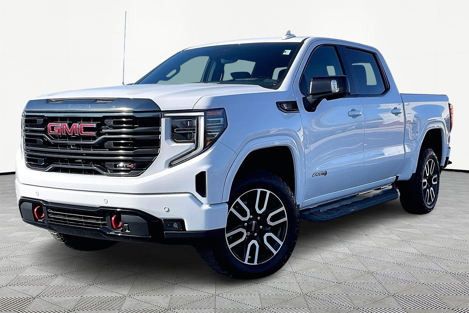 Used 2023 GMC Sierra 1500 AT4 w/ AT4 Premium Package image 2