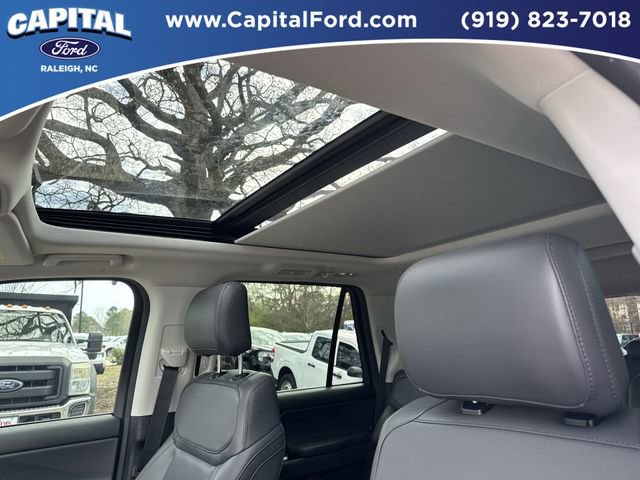 Certified 2025 Ford Expedition Active image 21