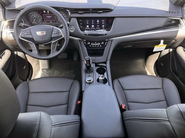 New 2026 Cadillac XT5 Premium Luxury w/ LPO, ONYX Package FWD image 9