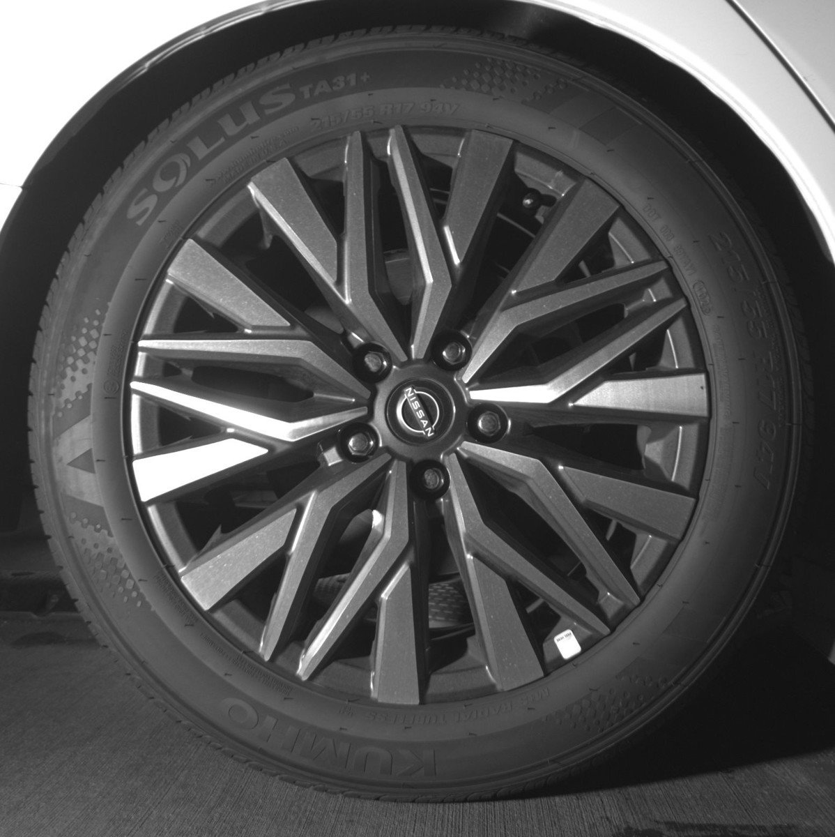 Used 2025 Nissan Altima 2.5 SV image 15