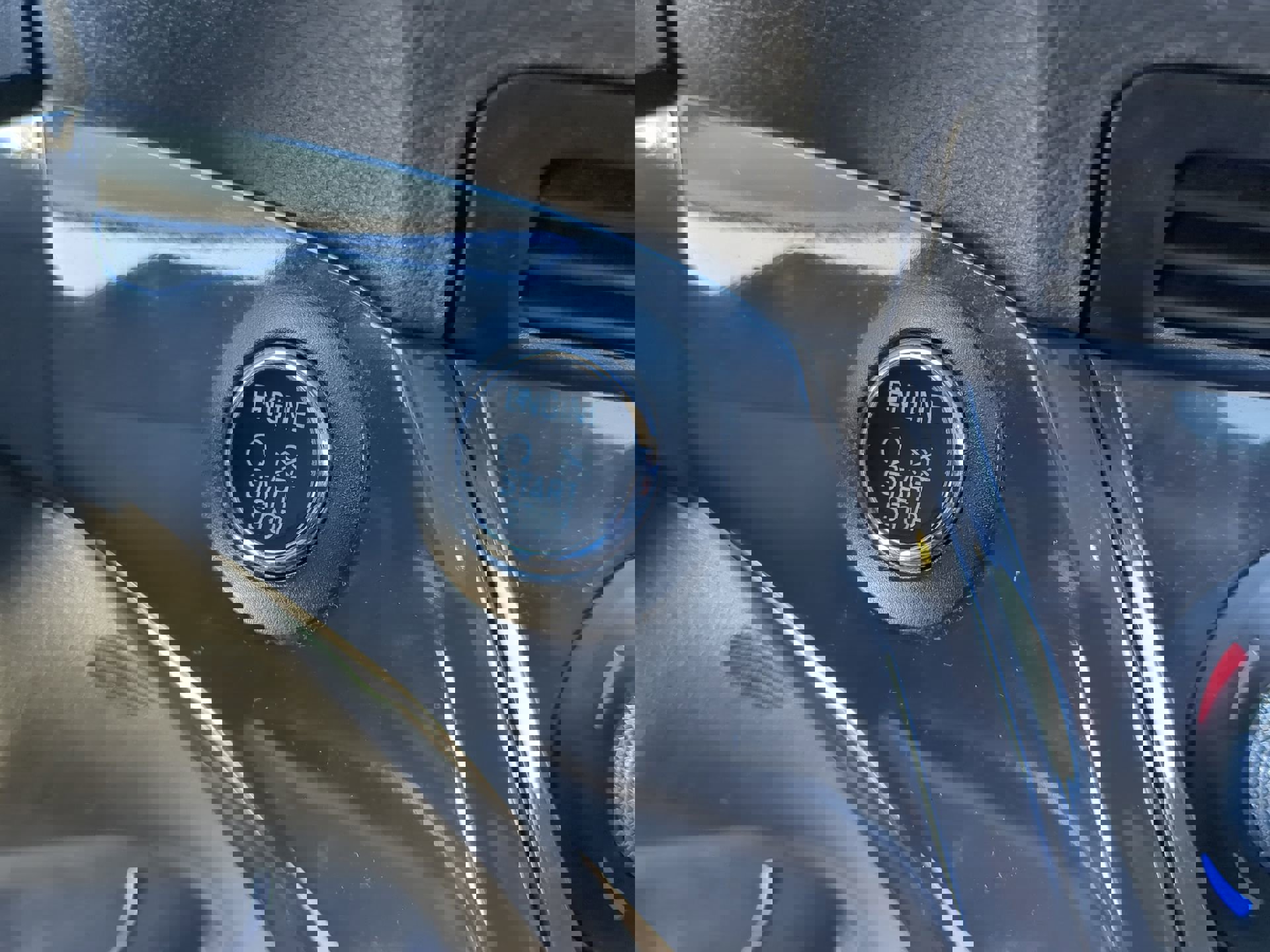 Used 2014 Ford Escape Titanium image 31