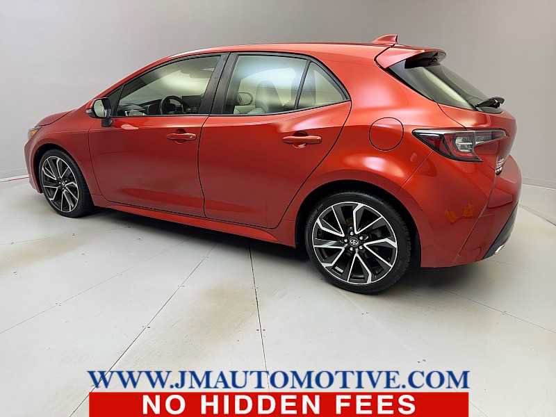 Used 2019 Toyota Corolla XSE image 3