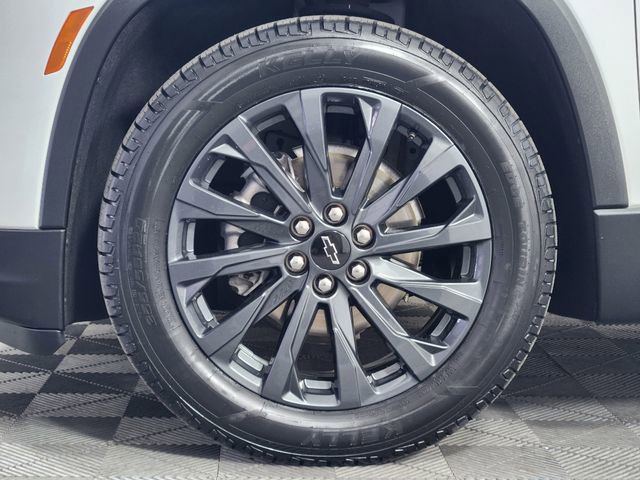 Certified 2023 Chevrolet Traverse RS w/ LPO, Floor Liner Package image 10