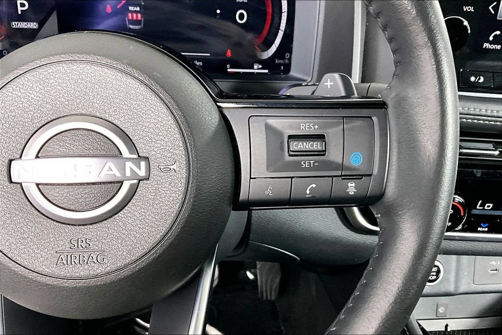 Used 2023 Nissan Rogue Platinum w/ Platinum Premium Package FWD image 19