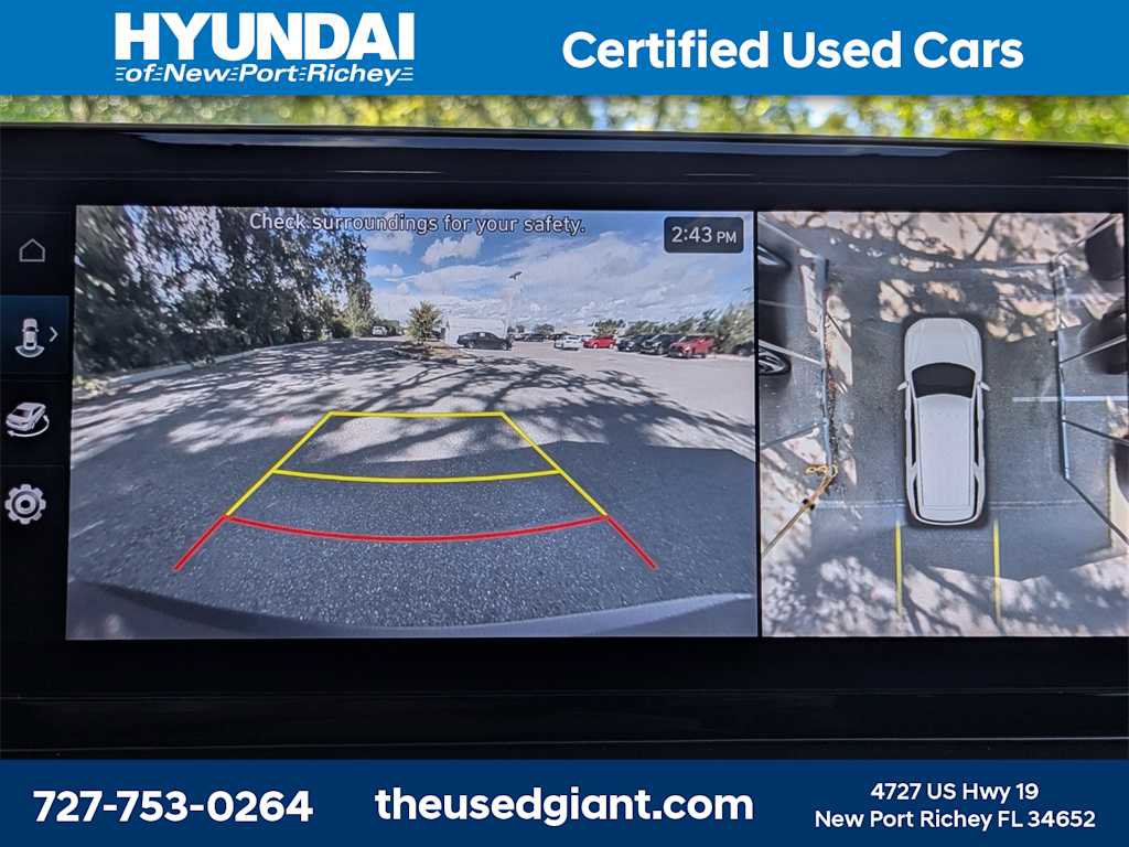 Used 2024 Hyundai Palisade Limited image 32
