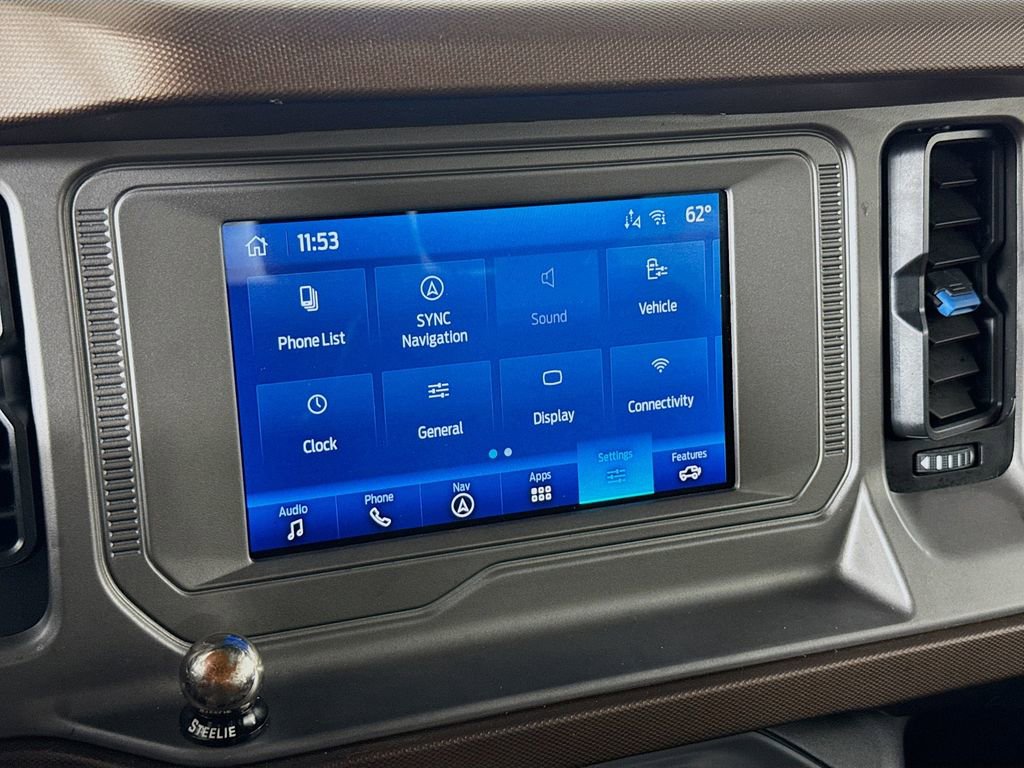 Used 2023 Ford Bronco Outer Banks image 15