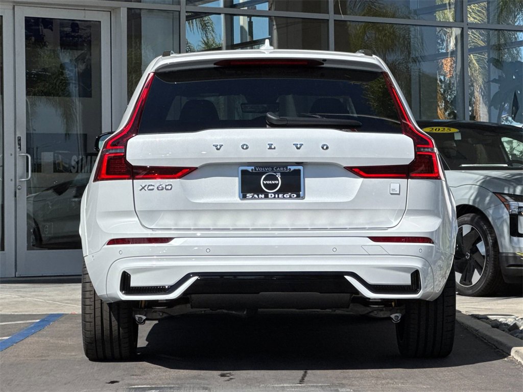 New 2026 Volvo XC60 T8 Polestar w/ Protection Package Premier image 4