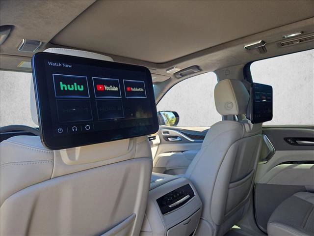 Used 2023 Cadillac Escalade ESV Sport Platinum w/ LPO, ONYX Package image 16