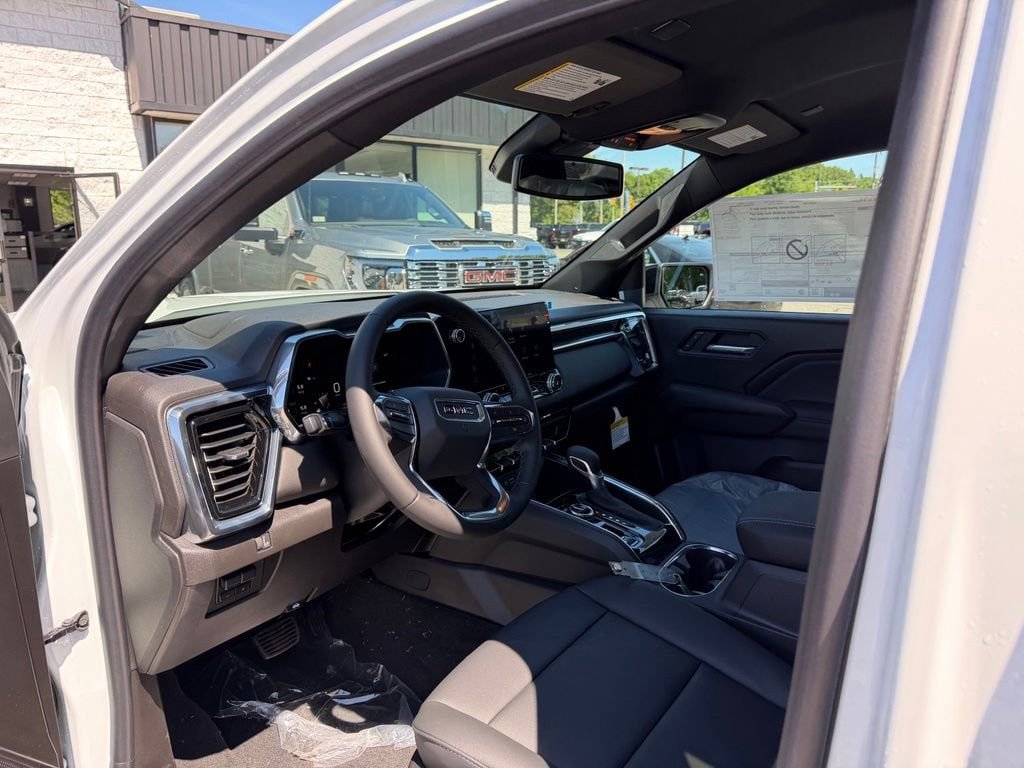 New 2026 GMC Canyon Elevation w/ Convenience Package AWD/4WD image 12