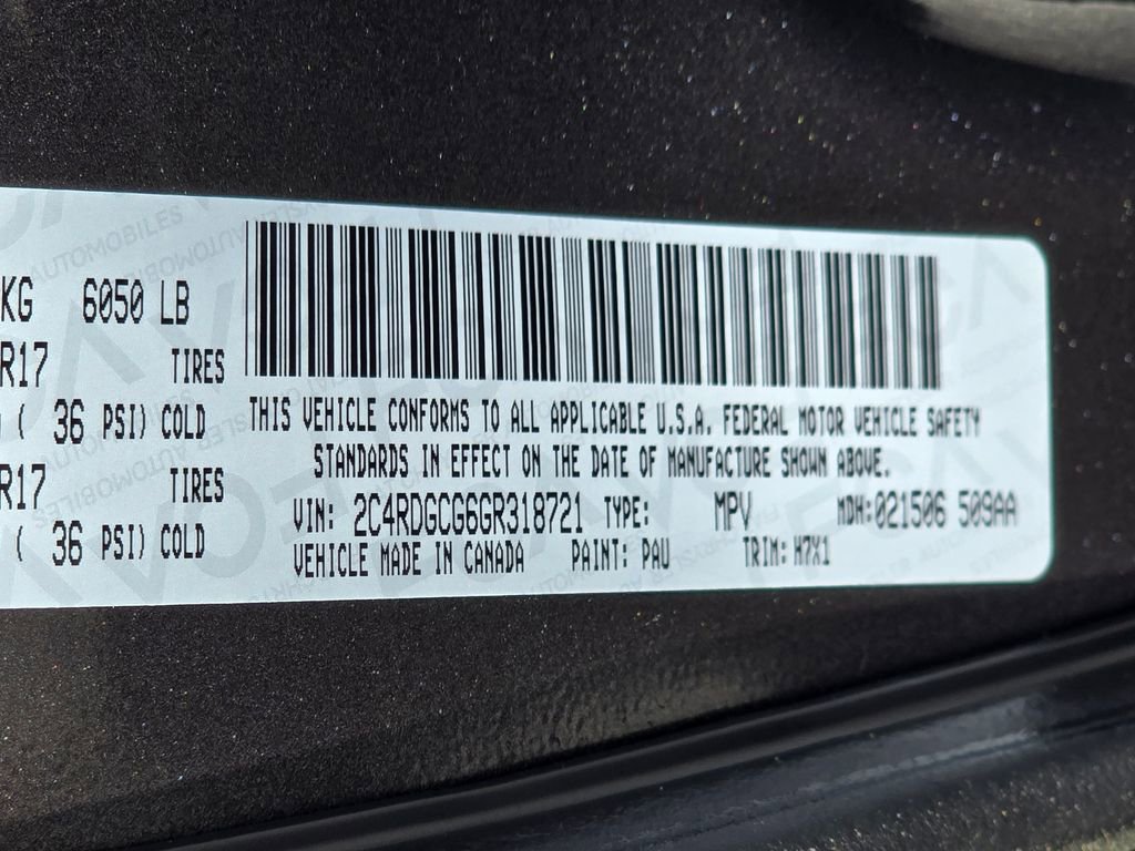 Used 2016 Dodge Grand Caravan SXT image 28