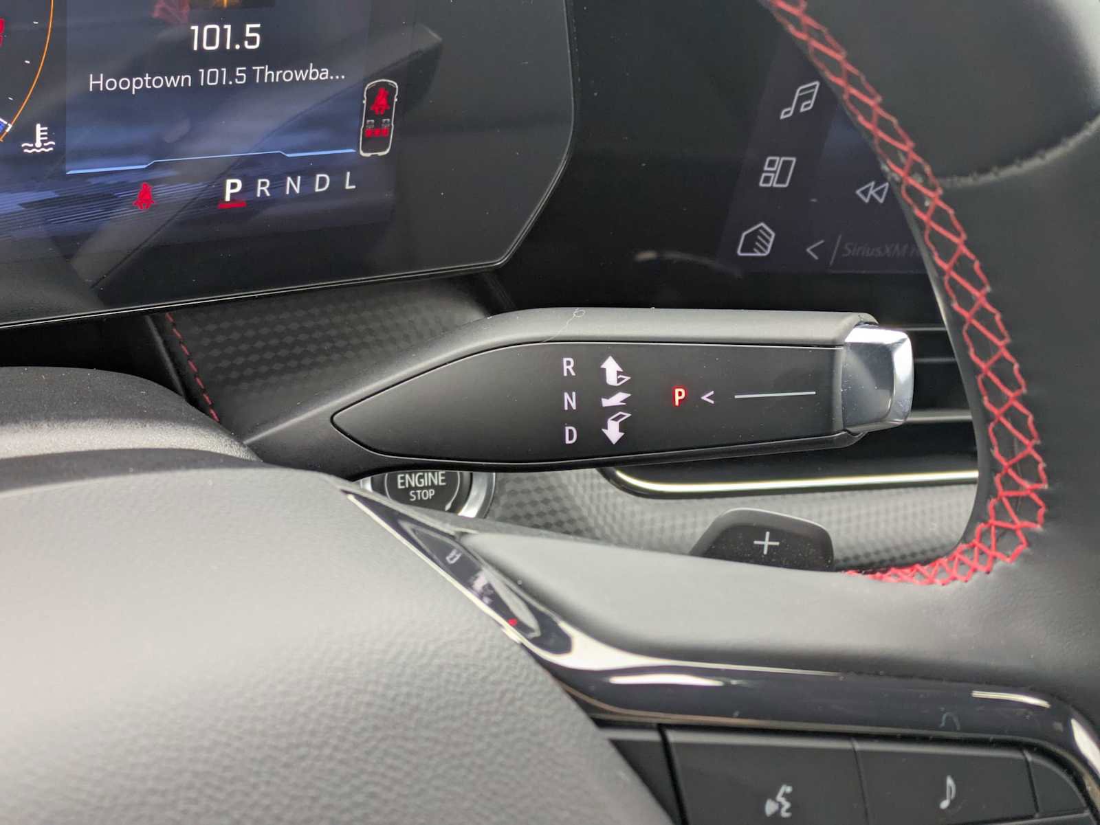 Used 2025 Chevrolet Equinox RS image 31