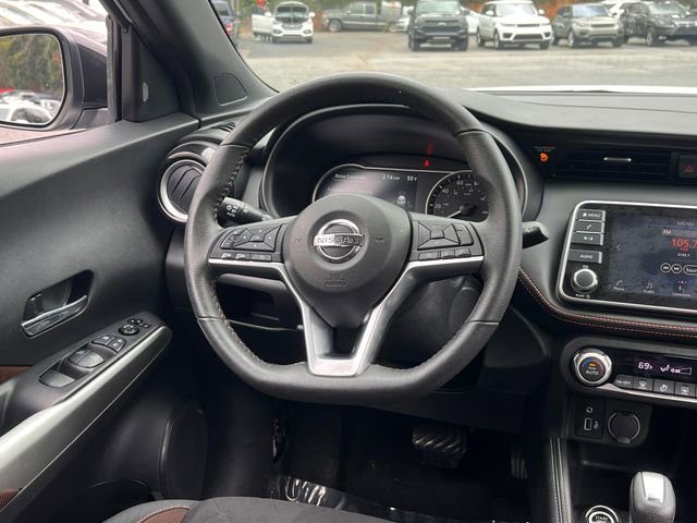 Used 2020 Nissan Kicks SR image 18
