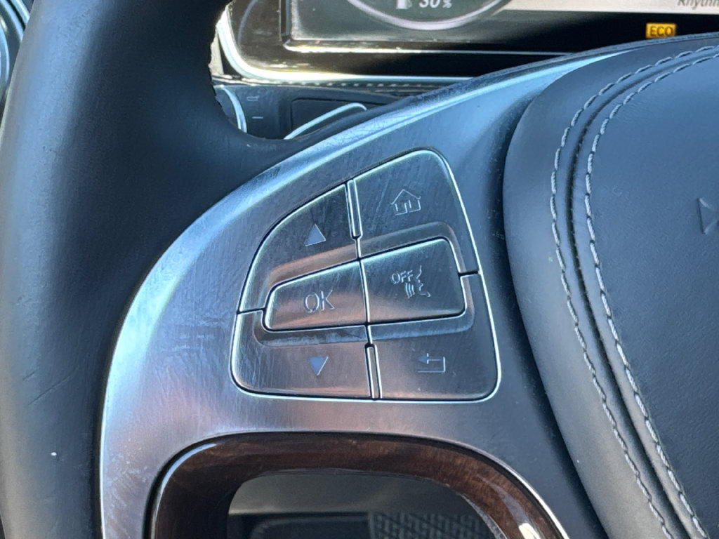 Used 2014 Mercedes-Benz S 550 Sedan image 24
