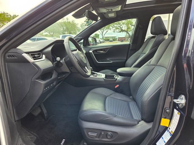 Used 2021 Toyota RAV4 XSE AWD/4WD image 12