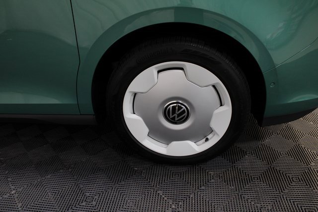New 2025 Volkswagen ID. Buzz 1st Edition image 30