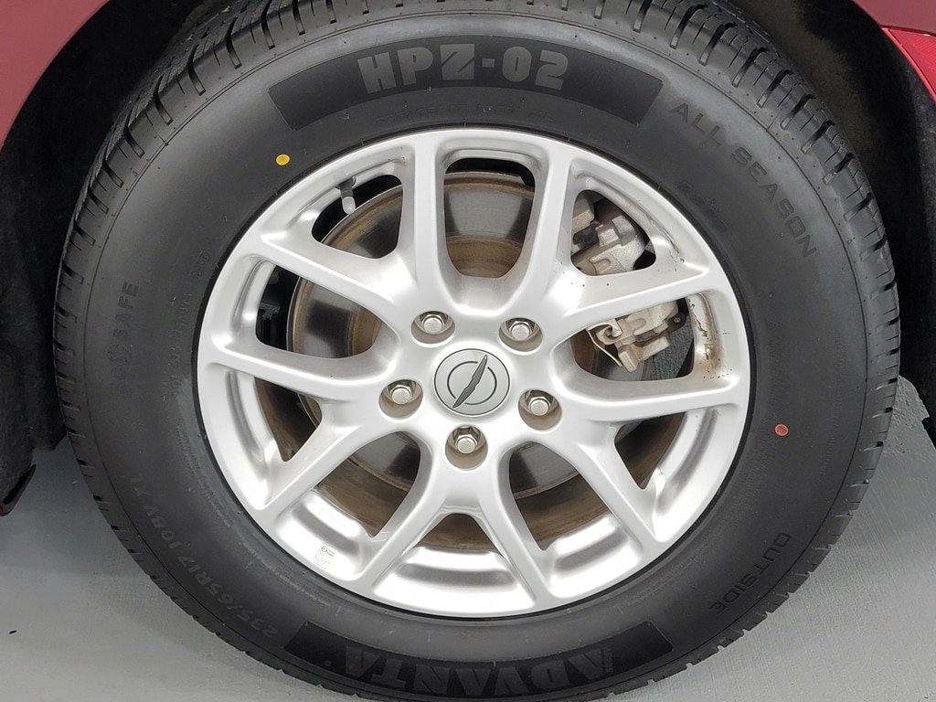 Used 2023 Chrysler Voyager LX FWD image 11