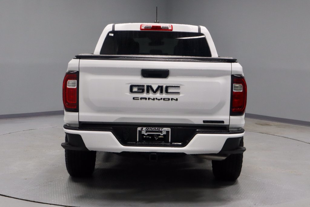 Used 2024 GMC Canyon Elevation w/ Trailering Package AWD/4WD image 9