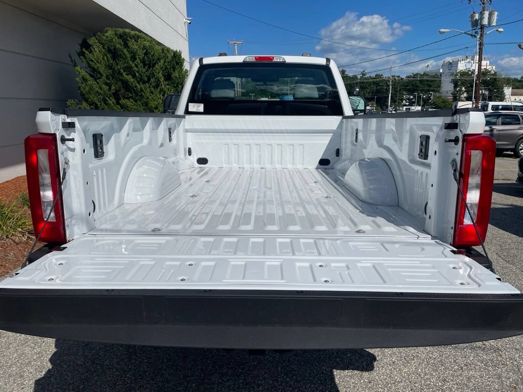 New 2026 Ford F250 XL w/ FX4 Off-Road Package AWD/4WD image 9