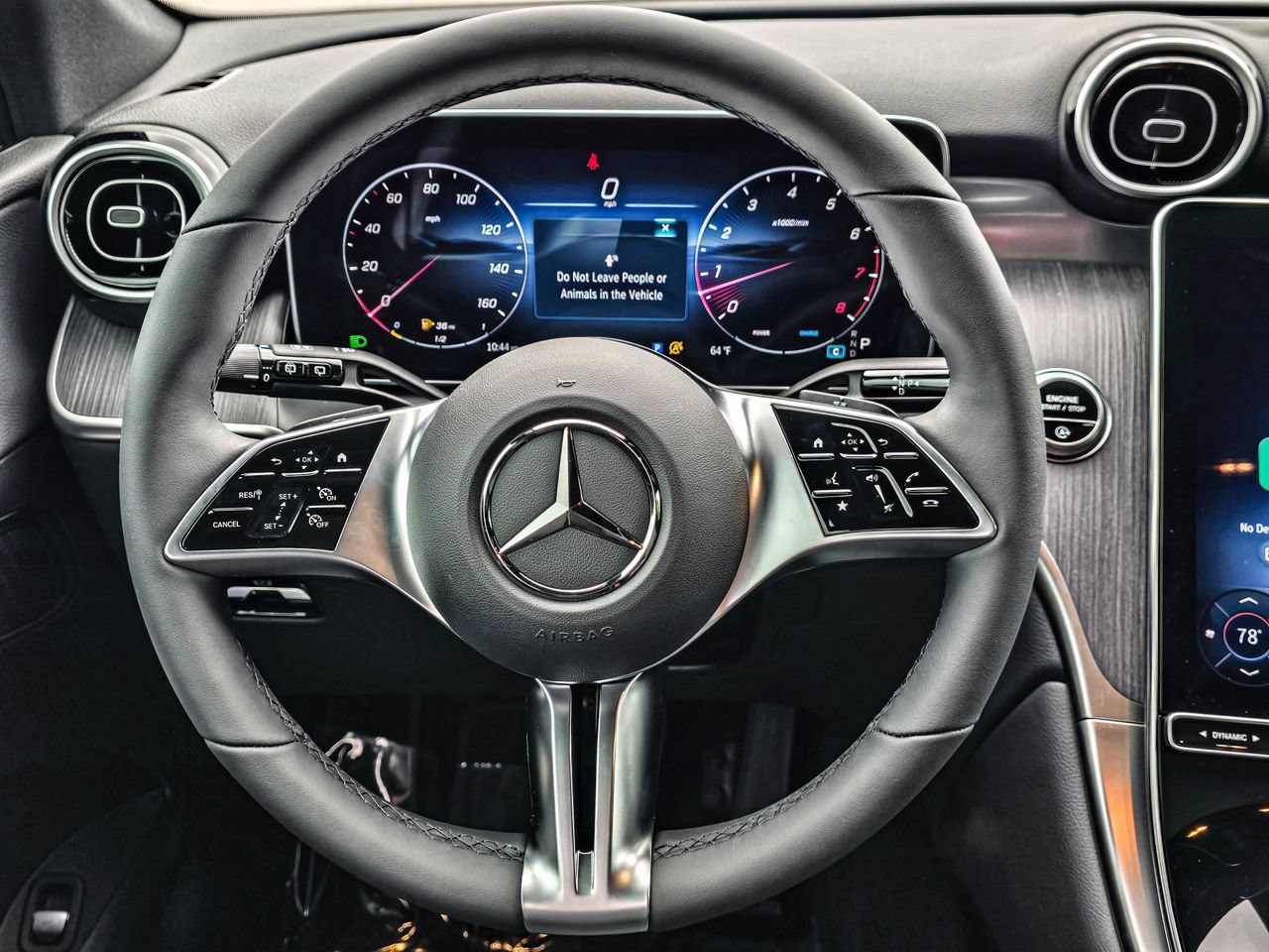 New 2026 Mercedes-Benz GLC 300 4MATIC image 32