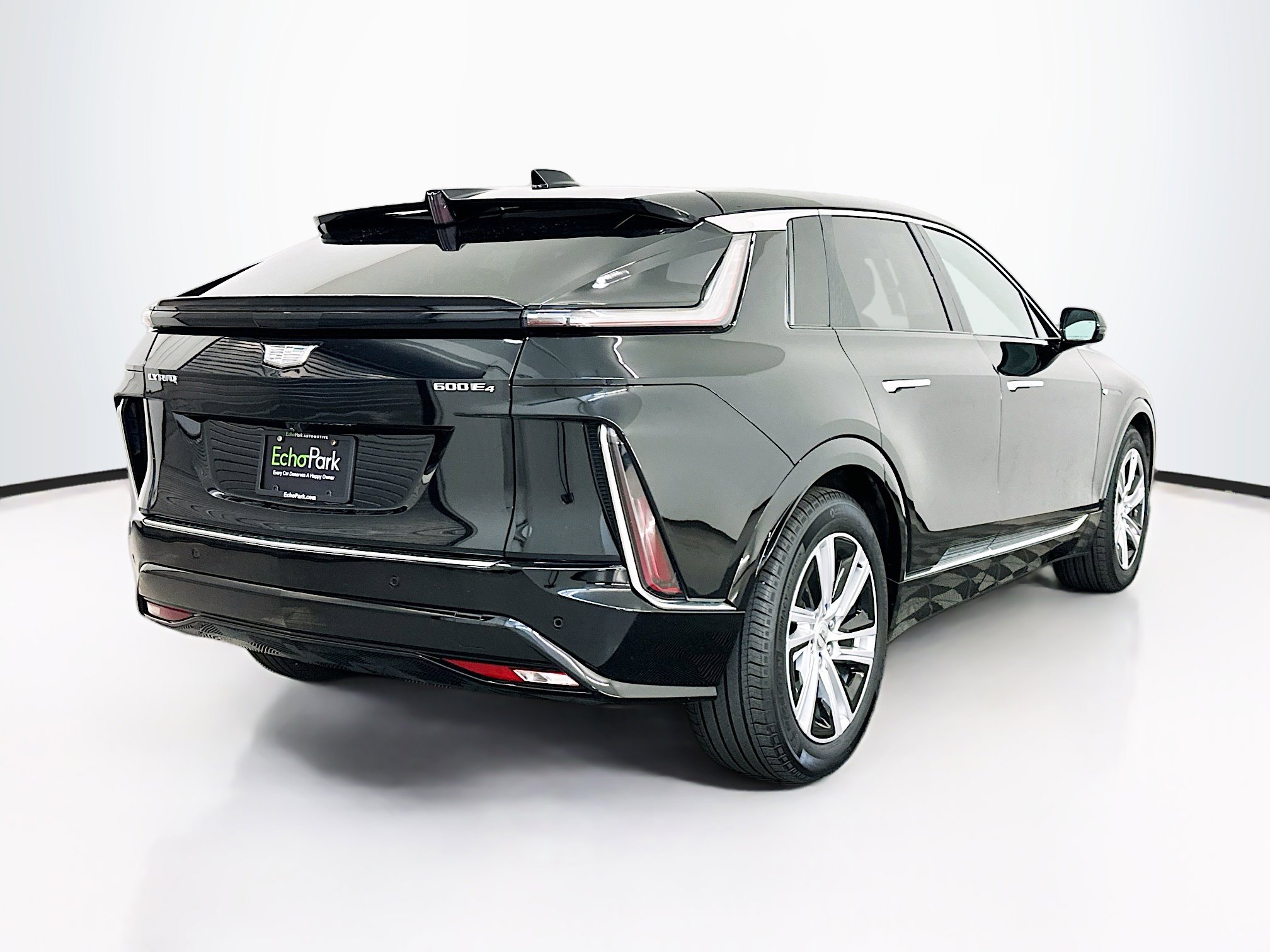 Used 2024 Cadillac Lyriq Tech AWD/4WD image 9