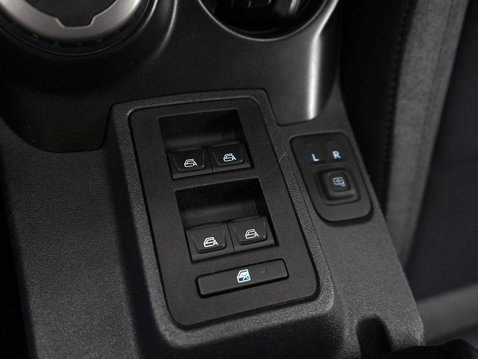 Used 2022 Ford Bronco Big Bend image 23