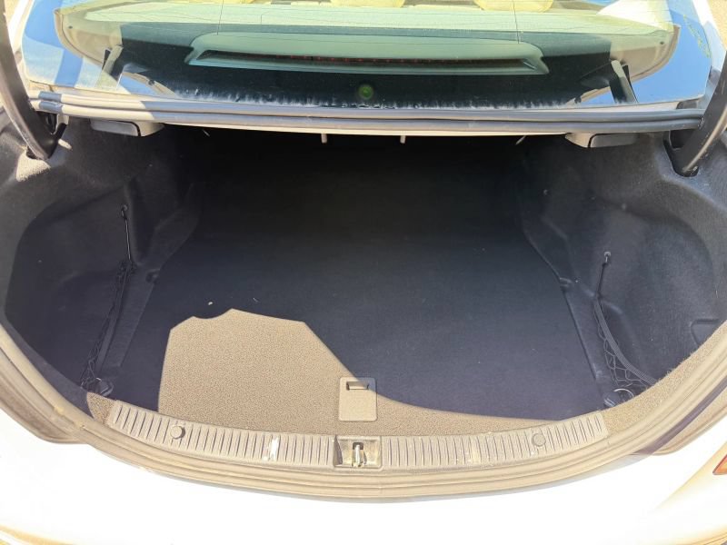 Used 2019 Mercedes-Benz C 300 4MATIC Sedan image 34