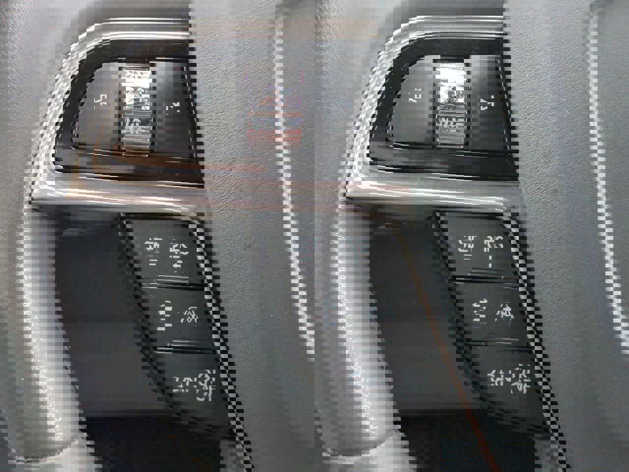 Used 2020 Lincoln Nautilus Reserve image 25