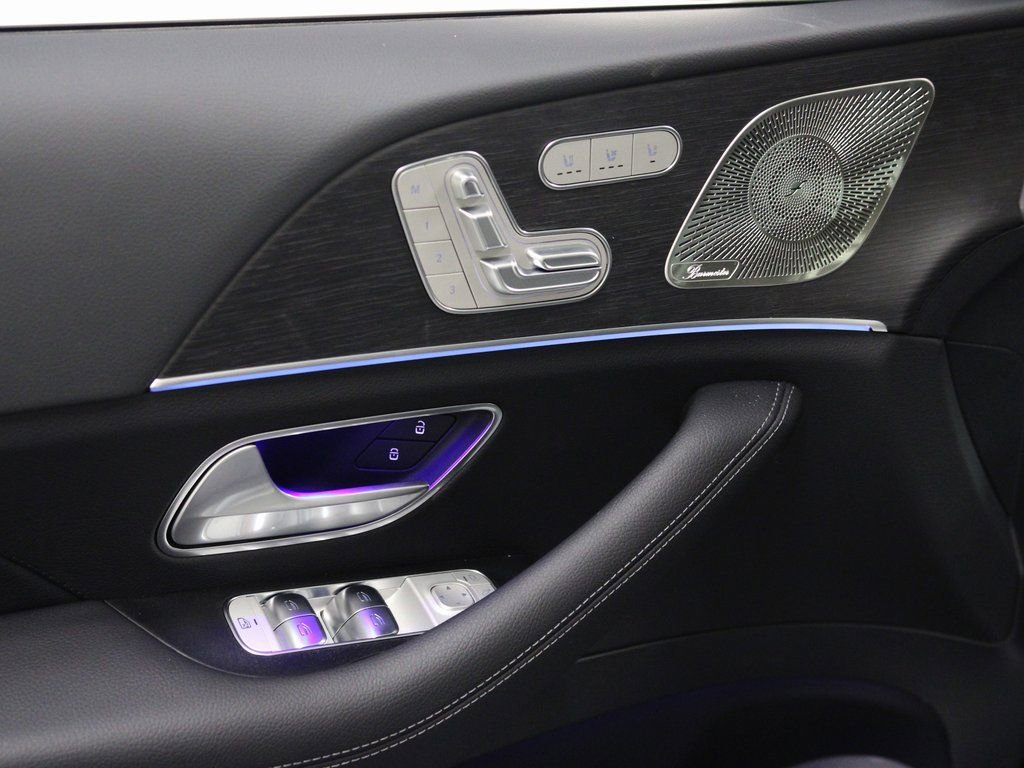 New 2026 Mercedes-Benz GLS 450 4MATIC image 16