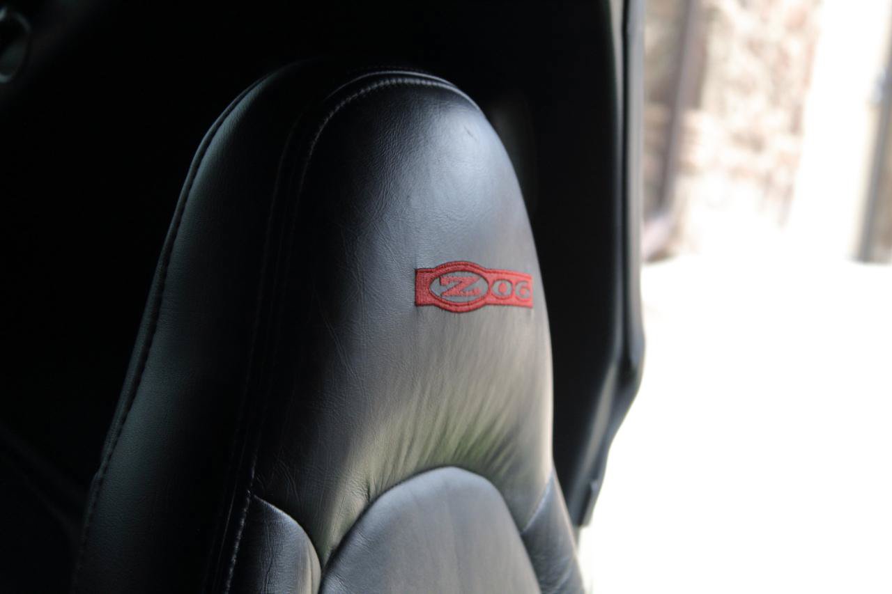 Used 2004 Chevrolet Corvette Z06 w/ Memory Package RWD image 42