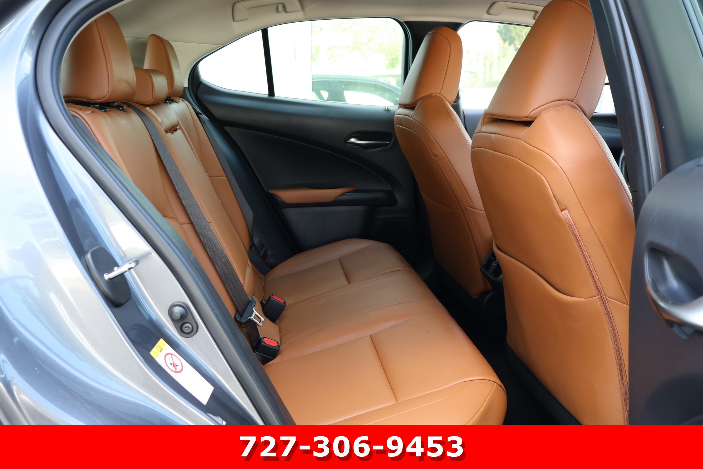 Used 2019 Lexus UX 250h w/ Premium Package image 21