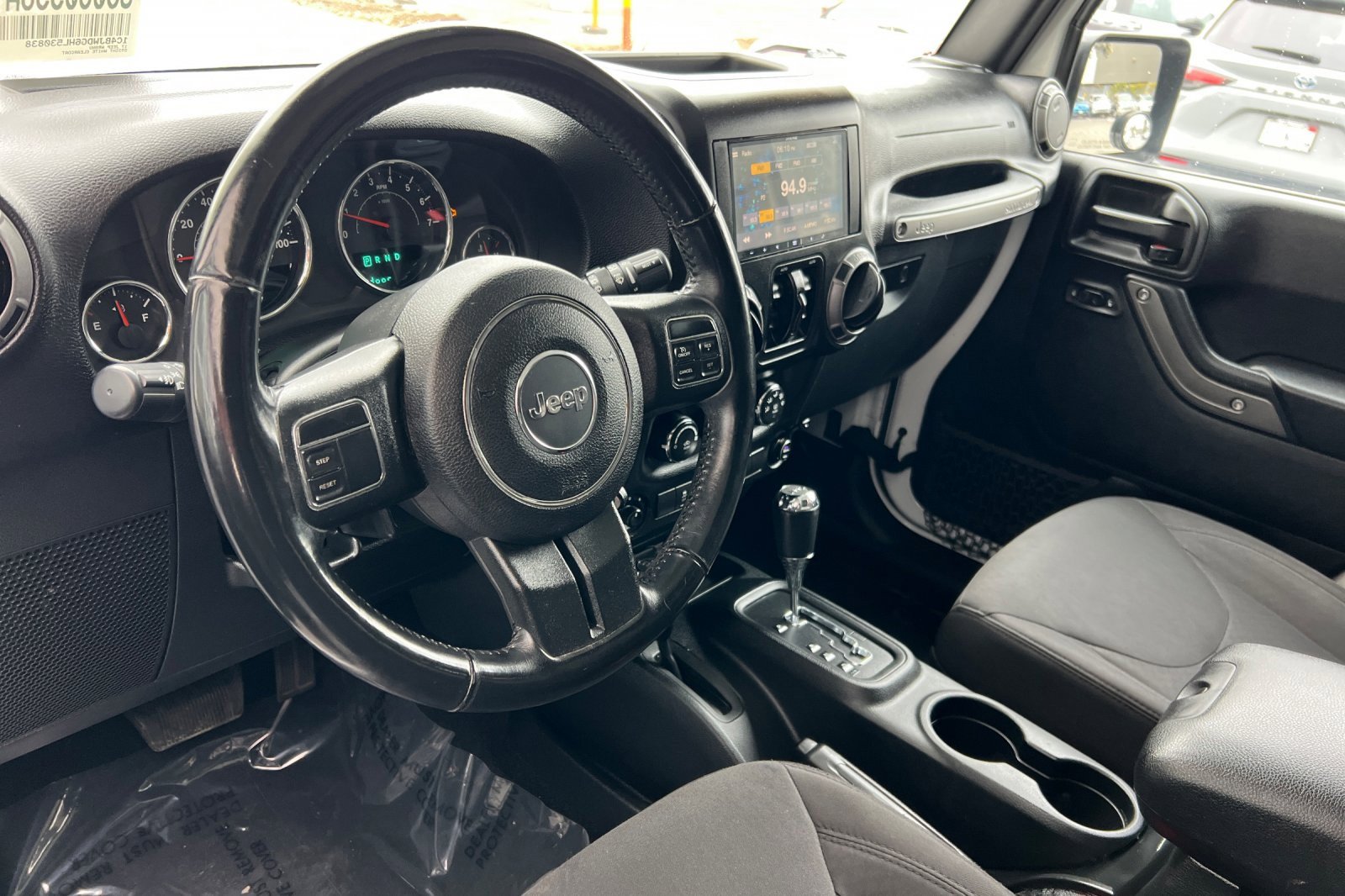 Used 2017 Jeep Wrangler Unlimited Sport w/ Quick Order Package 24S image 10