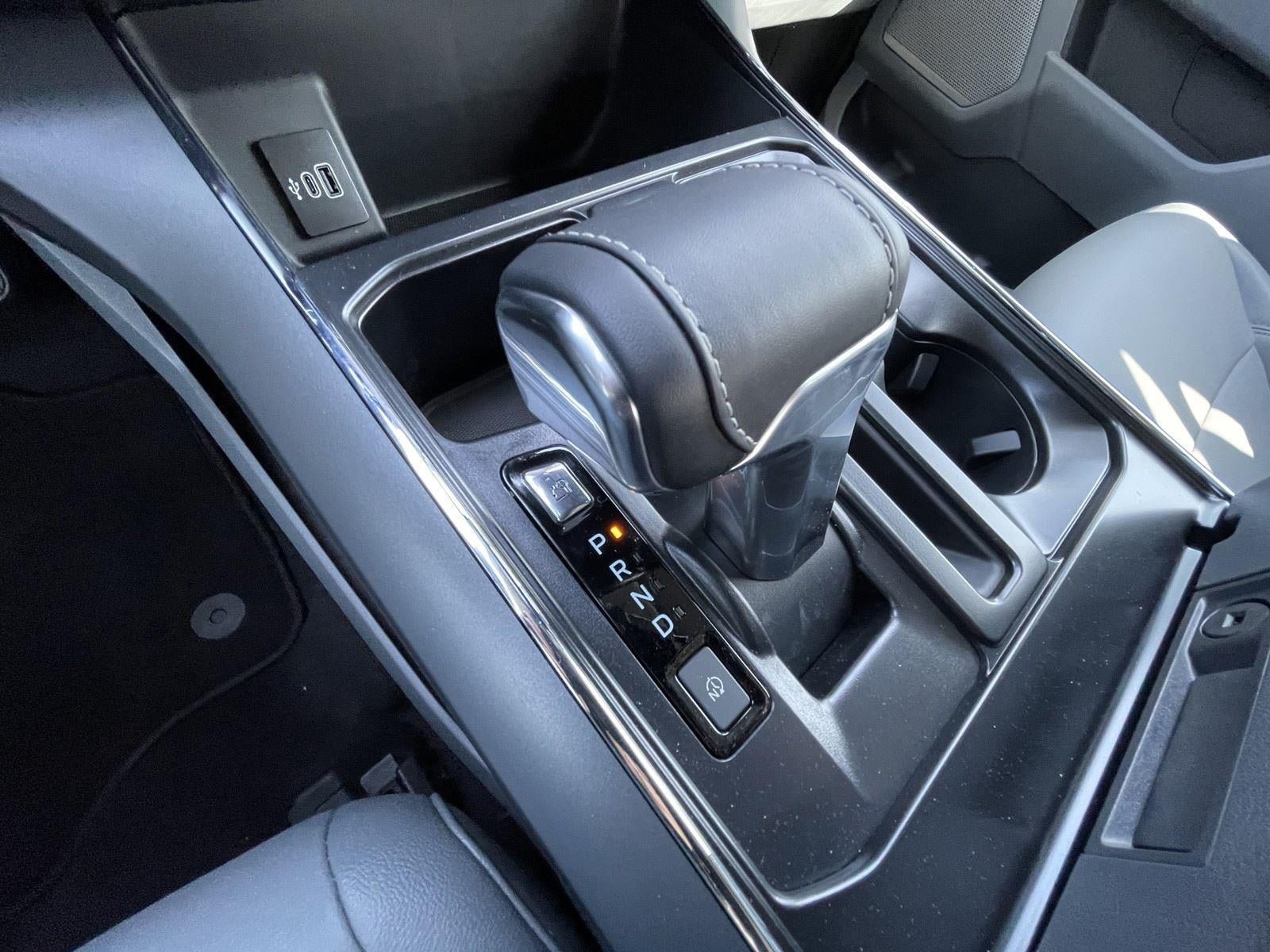 New 2025 Ford F150 Lightning Flash AWD/4WD image 26