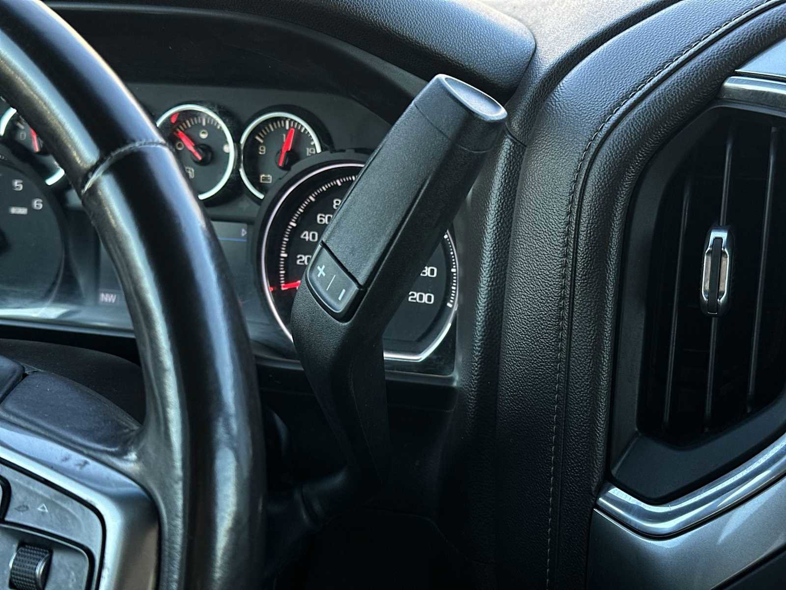 Used 2019 Chevrolet Silverado 1500 RST image 20