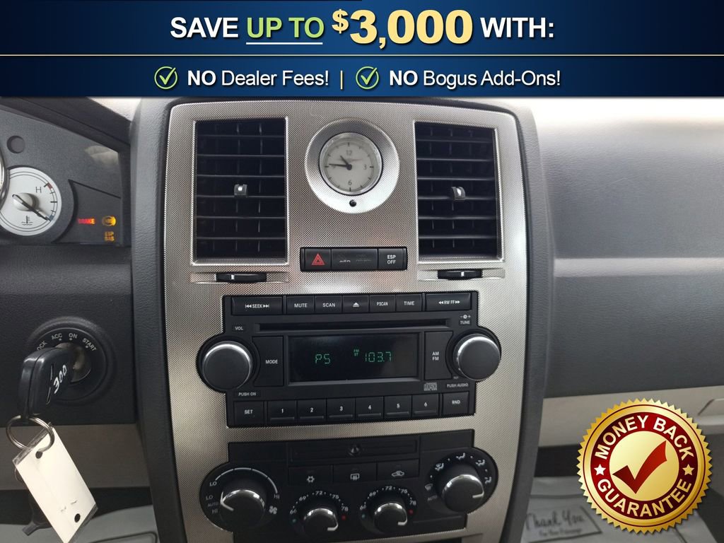 Used 2006 Chrysler 300 Touring image 25