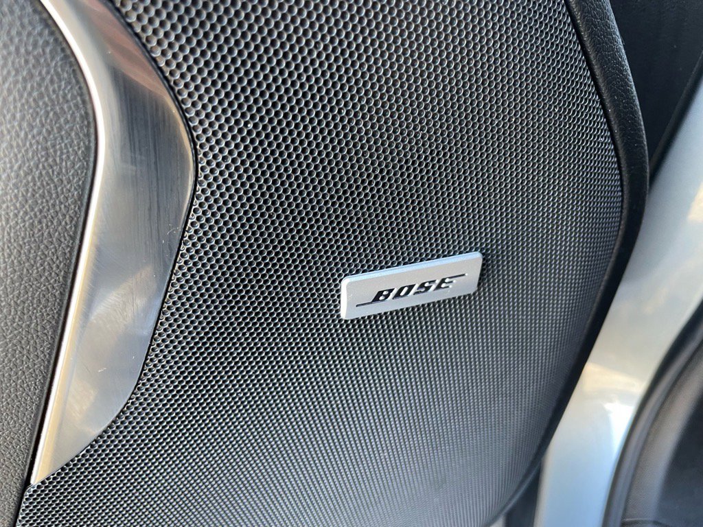 Used 2024 Chevrolet Suburban Z71 w/ Luxury Package image 16